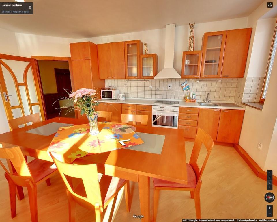 Penzion Fantazia Poprad - Self Check-In Exterior foto