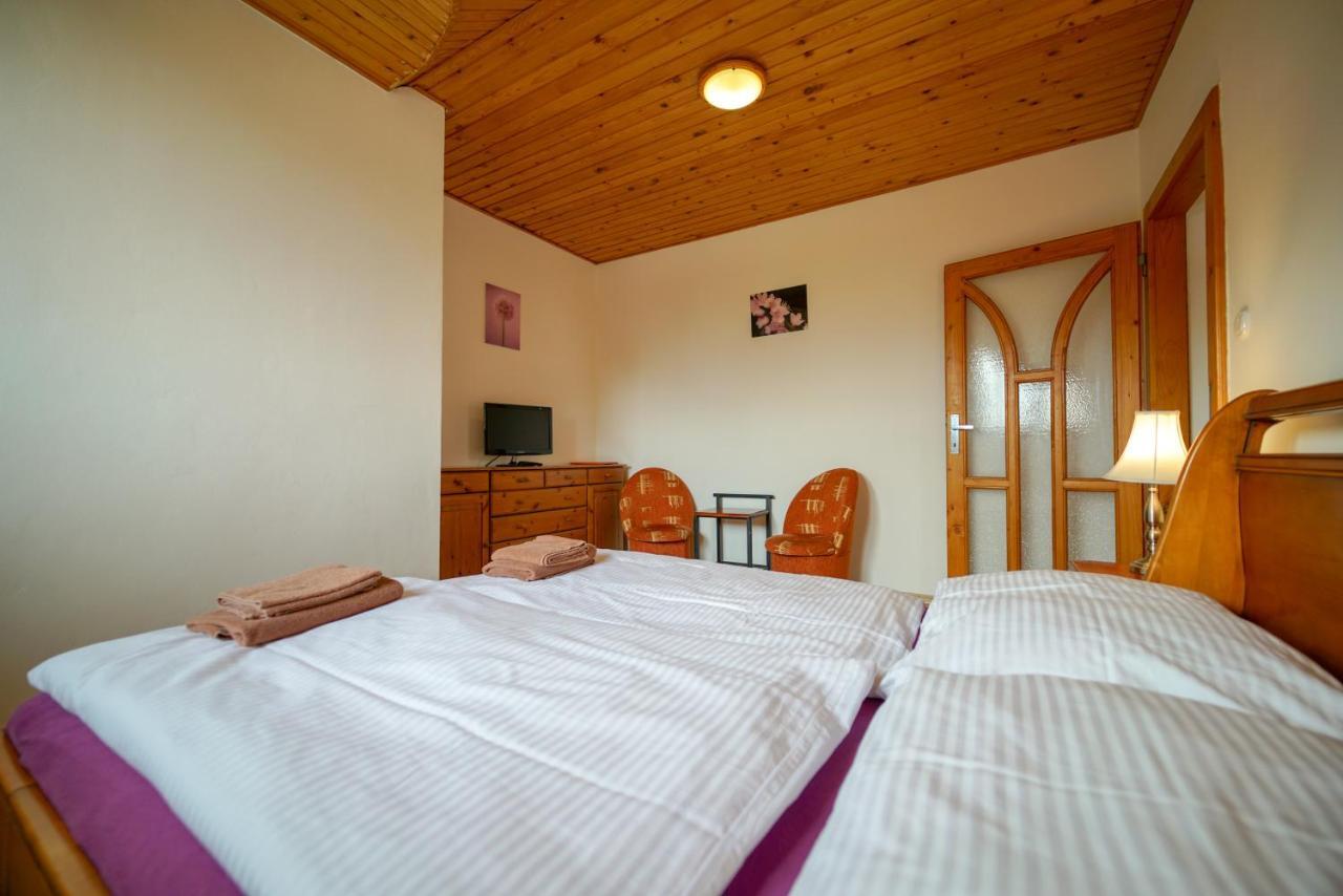 Penzion Fantazia Poprad - Self Check-In Exterior foto