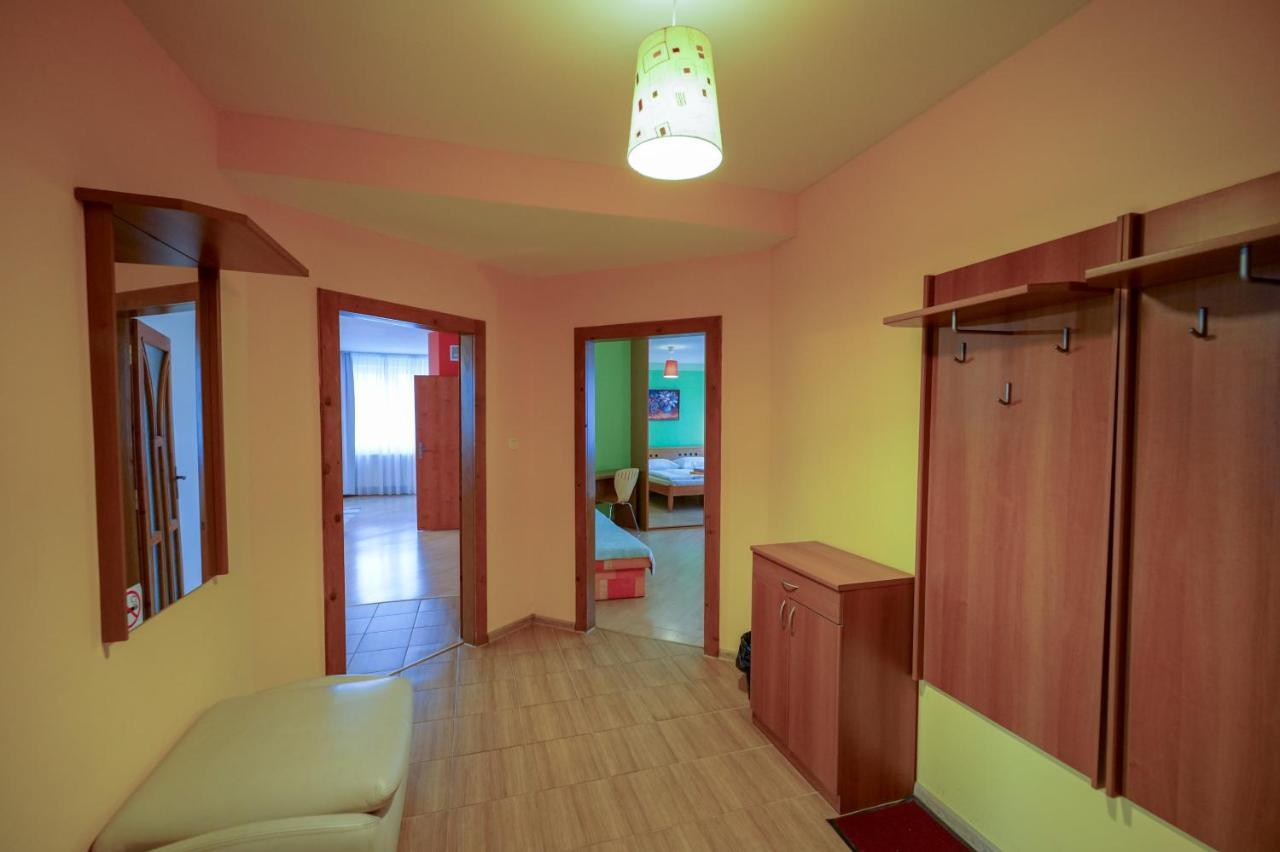 Penzion Fantazia Poprad - Self Check-In Exterior foto