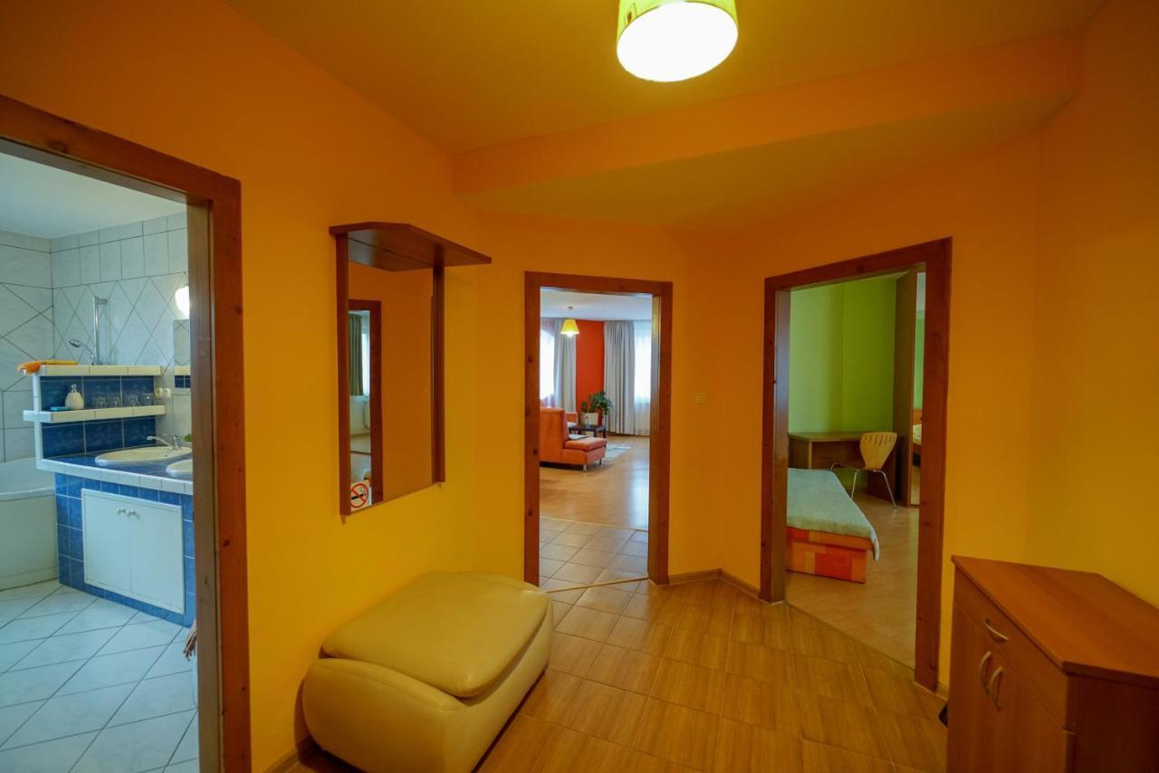 Penzion Fantazia Poprad - Self Check-In Exterior foto